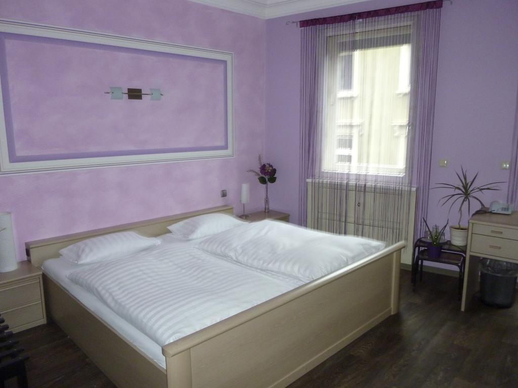 Achathotel Zum Schwan Idar-Oberstein Habitación foto